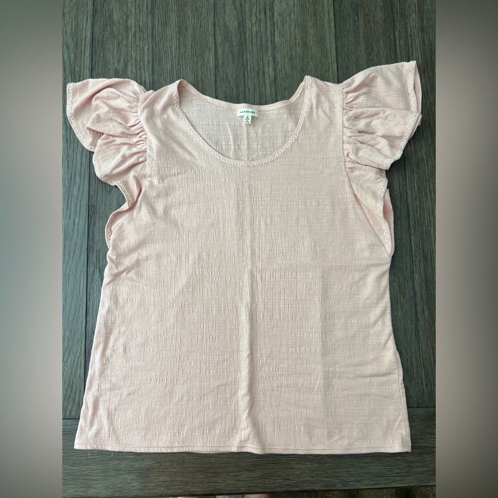 Max Studio Soft Pink Knit ruffle sleeve top.